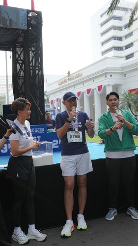 Race photo from KEMLU RUN 2025