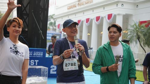 Race photo from KEMLU RUN 2025