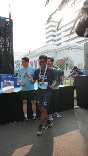 Race photo from KEMLU RUN 2025