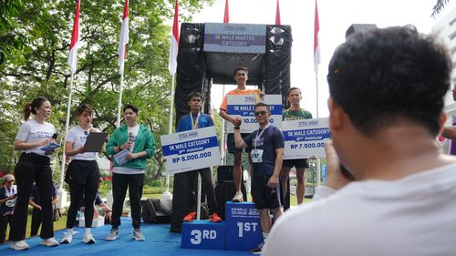 Race photo from KEMLU RUN 2025