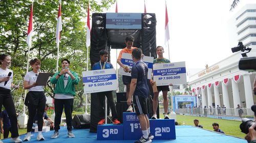 Race photo from KEMLU RUN 2025