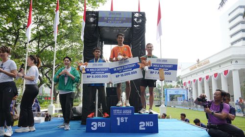 Race photo from KEMLU RUN 2025