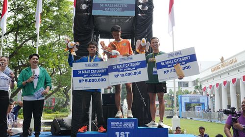 Race photo from KEMLU RUN 2025
