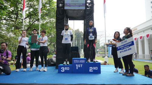 Race photo from KEMLU RUN 2025
