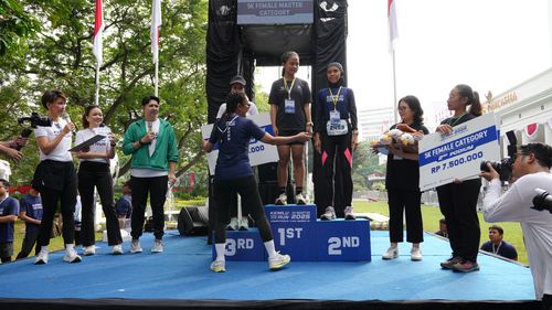 Race photo from KEMLU RUN 2025