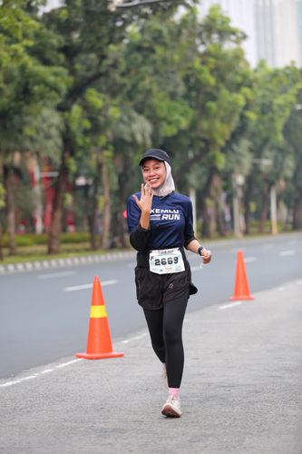 Race photo from KEMLU RUN 2025