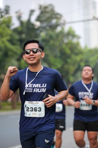 Race photo from KEMLU RUN 2025
