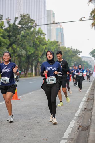 Race photo from KEMLU RUN 2025
