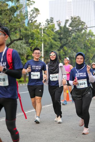 Race photo from KEMLU RUN 2025
