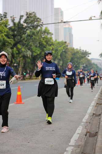 Race photo from KEMLU RUN 2025