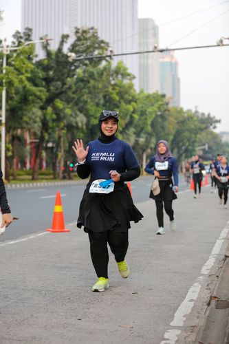 Race photo from KEMLU RUN 2025