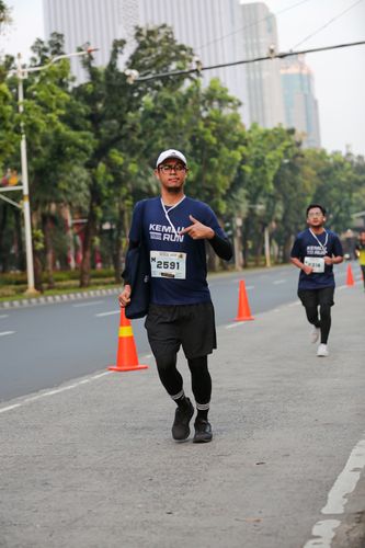 Race photo from KEMLU RUN 2025