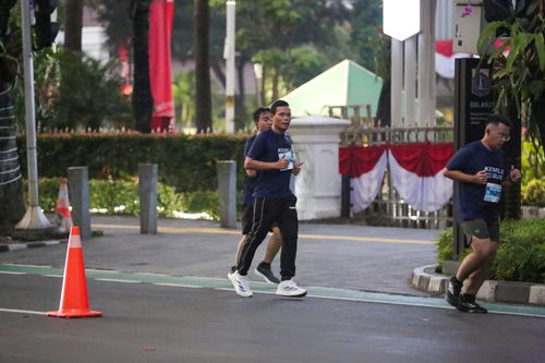 Race photo from KEMLU RUN 2025