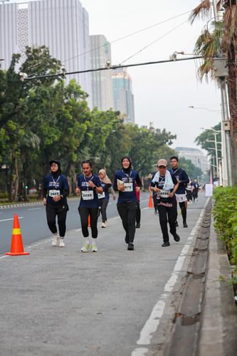 Race photo from KEMLU RUN 2025