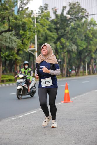 Race photo from KEMLU RUN 2025