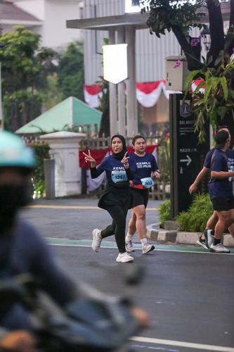 Race photo from KEMLU RUN 2025