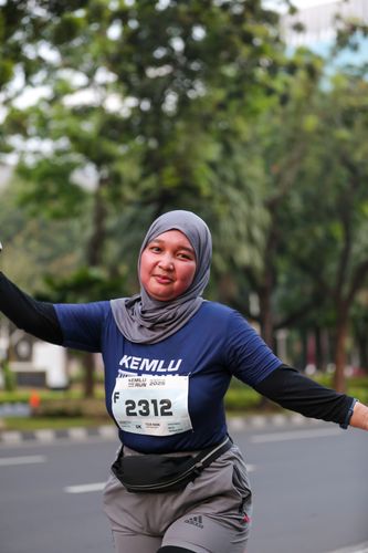 Race photo from KEMLU RUN 2025