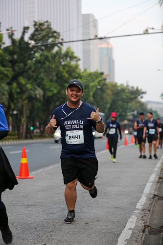 Race photo from KEMLU RUN 2025
