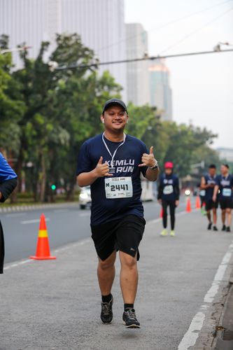 Race photo from KEMLU RUN 2025