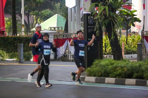 Race photo from KEMLU RUN 2025