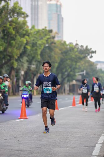 Race photo from KEMLU RUN 2025