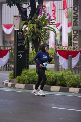 Race photo from KEMLU RUN 2025