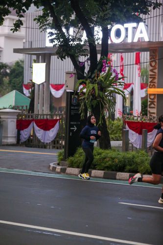 Race photo from KEMLU RUN 2025