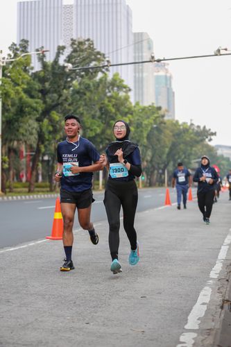 Race photo from KEMLU RUN 2025