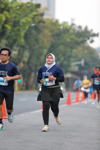 Race photo from KEMLU RUN 2025