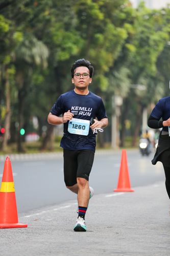 Race photo from KEMLU RUN 2025
