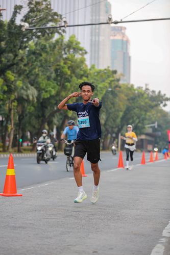 Race photo from KEMLU RUN 2025