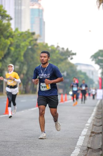 Race photo from KEMLU RUN 2025