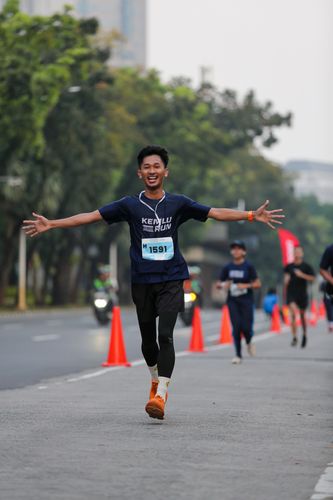 Race photo from KEMLU RUN 2025