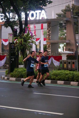 Race photo from KEMLU RUN 2025