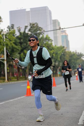 Race photo from KEMLU RUN 2025