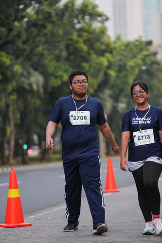 Race photo from KEMLU RUN 2025