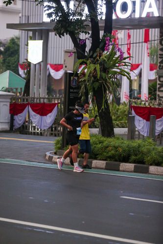 Race photo from KEMLU RUN 2025