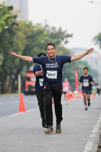 Race photo from KEMLU RUN 2025