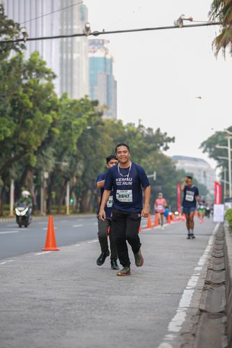 Race photo from KEMLU RUN 2025