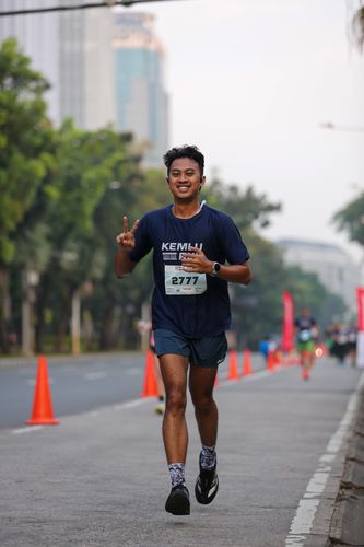 Race photo from KEMLU RUN 2025