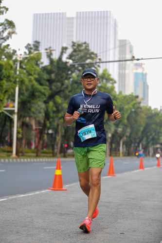 Race photo from KEMLU RUN 2025