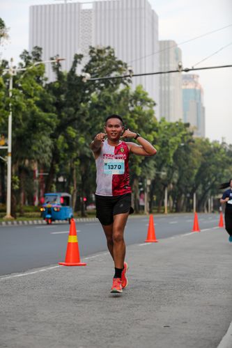 Race photo from KEMLU RUN 2025