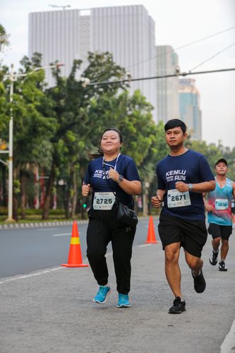 Race photo from KEMLU RUN 2025