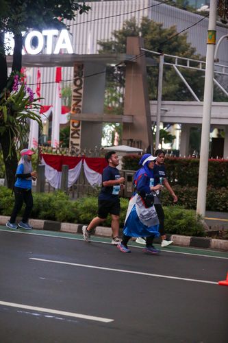 Race photo from KEMLU RUN 2025