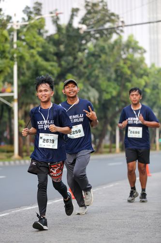 Race photo from KEMLU RUN 2025