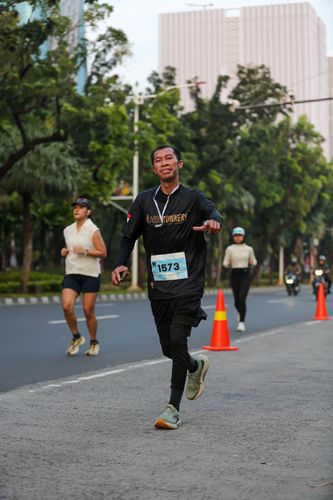 Race photo from KEMLU RUN 2025
