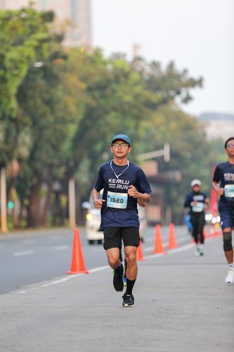 Race photo from KEMLU RUN 2025
