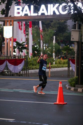 Race photo from KEMLU RUN 2025