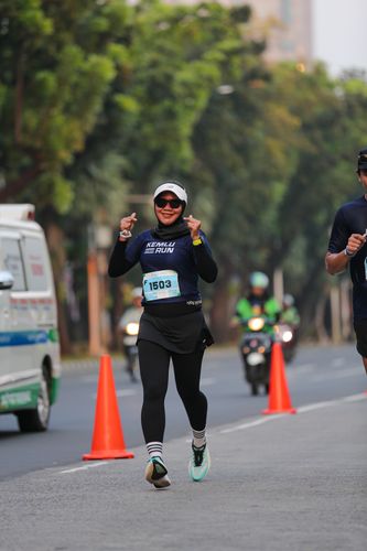 Race photo from KEMLU RUN 2025
