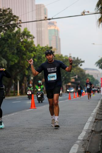 Race photo from KEMLU RUN 2025